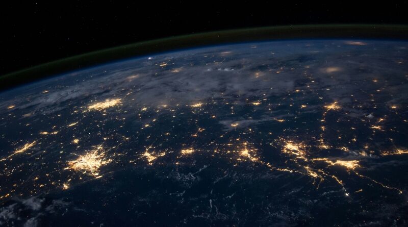 عالمی معیشت بحران کے دہانے پر